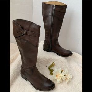 FRYE Molly Riding women’s Boots. SIZE 6.5 B